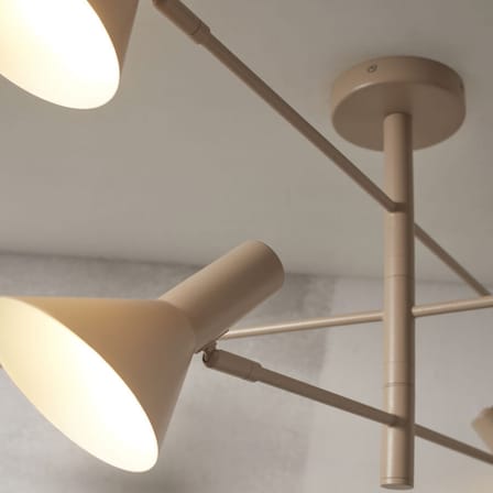 Deckenleuchte Izmir metall beige / Verstellbare Arme & ausrichtbare Lampenschirme - L 124 cm - It's about Romi
