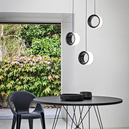 Suspension Lost LED plastique blanc noir / Large - Ø 36 cm / Seconde vie - Magis
