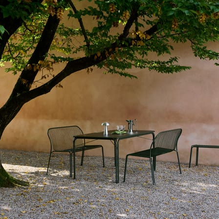 Banc avec dossier Thorvald SC111 métal vert / L 129 cm - &tradition