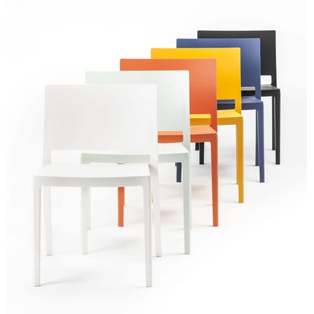 Chaise empilable Lizz plastique blanc / Version mate - Kartell