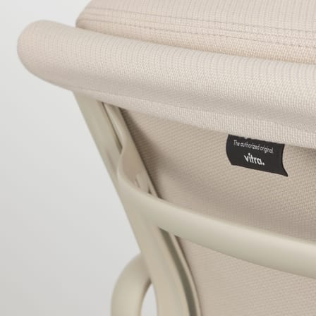 Fauteuil pivotant Soft Pad EA 208 tissu beige / Eames (1969) - Vitra