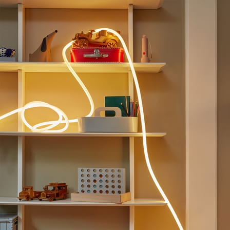 Guirlande lumineuse Flex Tube LED plastique blanc / 9 mètres - Néon LED flexible - STUDIO ABOUT