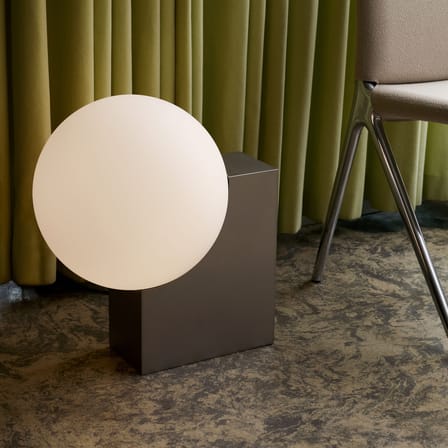 Lampe de sol Journey SHY4 / H 44,5 cm - &tradition