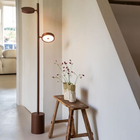 Lampada a stelo Okinawa LED legno marrone / 2 diffusori regolabili - GOOD&MOJO
