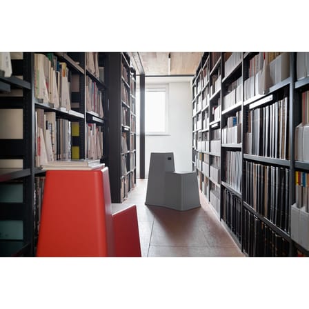 Tabouret Stool-Tool plastique gris / Multifonction - Vitra