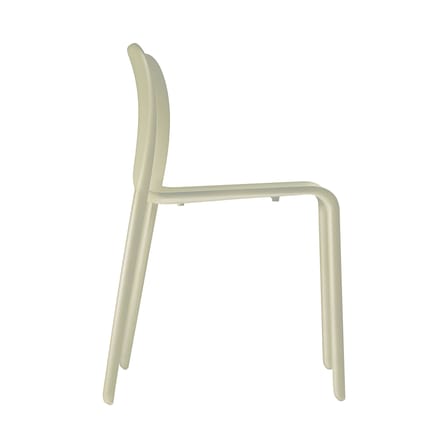 Chaise empilable First plastique beige / Stefano Giovannoni, 2007 - Magis