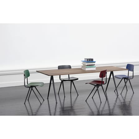 Chaise Result bois rouge / Réédition 1958 - Hay