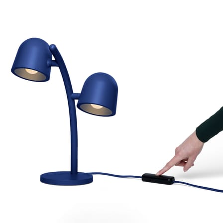 Lampe de table Little Lebow métal bleu / 2 spots orientable - Fatboy