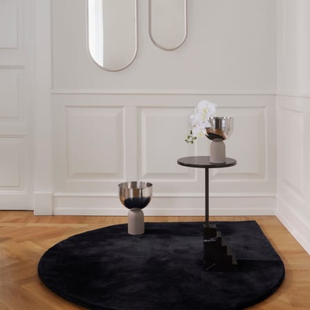 Stilla Rug textile black / 160 x 130 cm - Hand-tufted - AYTM