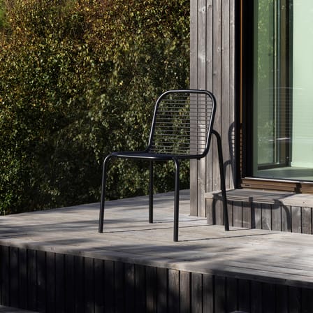 Stapelbarer Stuhl Vig metall schwarz - Normann Copenhagen