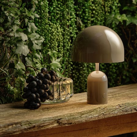 Lampada senza fili ricaricabile Bell LED materiale plastico marrone - Tom Dixon