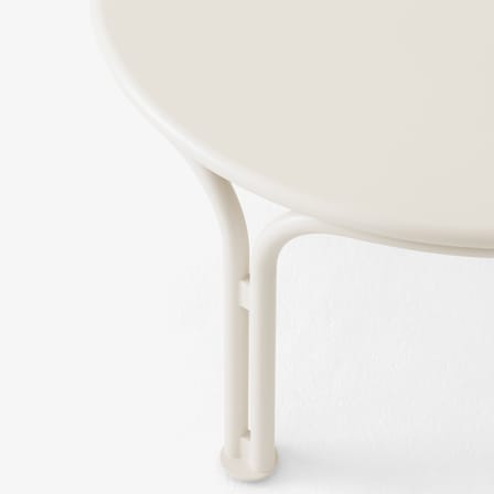 Table basse Thorvald SC108 métal blanc / Ø 70 x H 37 cm - &tradition