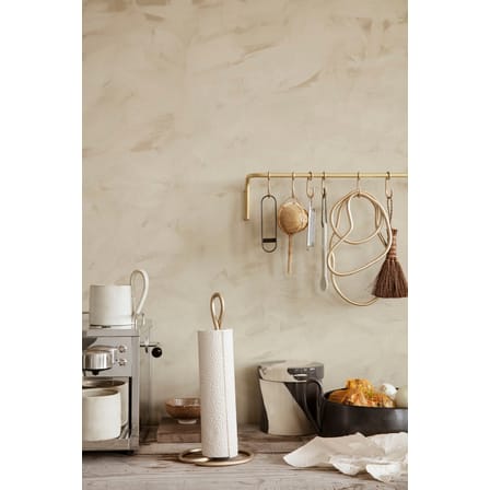 Curvature Kitchenroll holder gold metal / Brass - Ferm Living