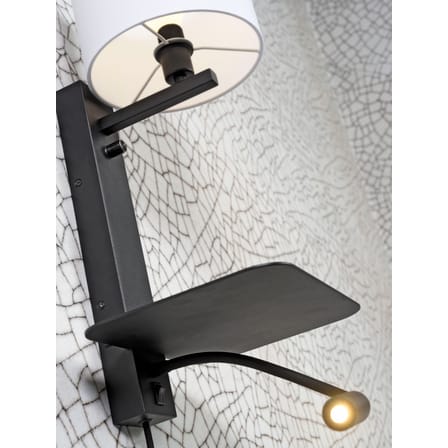 Applique con presa Florence metallo bianco / Paralume Tessuto - Luce da lettura LED, mensola & porta USB - It's about Romi