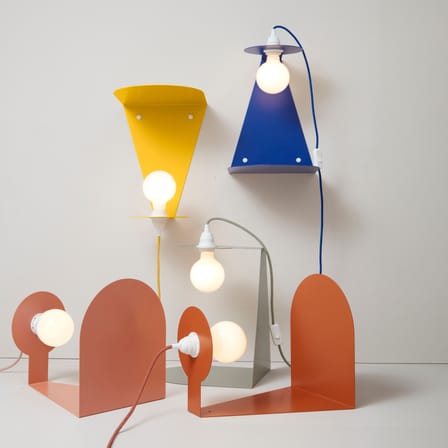 Lampe de table Halo métal orange / Applique & étagère - Multiposition - ATELIER DOBRA