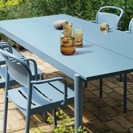 Table rectangulaire Linear métal bleu /  220 x 90 cm - Muuto