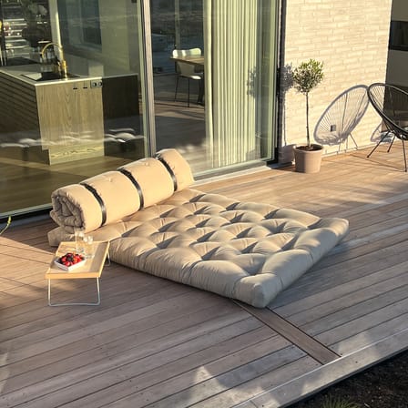 Canapé de jardin convertible Buckle Up Outdoor / L 140 cm - Bain de soleil & lit d'appoint - KARUP DESIGN