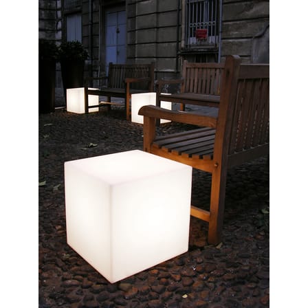Table d'appoint lumineuse Cubo LED RGB OUTDOOR plastique blanc / 50 cm - sans fil - Slide