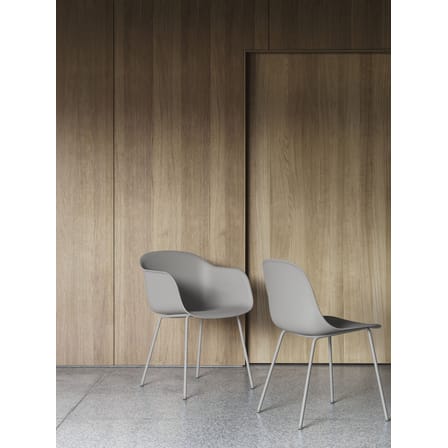 Chaise Fiber plastique gris / Pieds métal - Plastique recyclé - Muuto