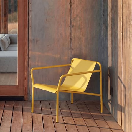 Fauteuil bas Panorama métal jaune - TIPTOE