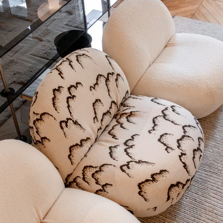 Fauteuil rembourré Pacha Dedar par Pierre Paulin / Exclusivité en édition limitée - Gubi