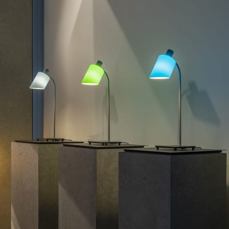 Lampe de table La Lampe de Bureau verre vert / Charlotte Perriand, 1965 - H 51 cm - Nemo