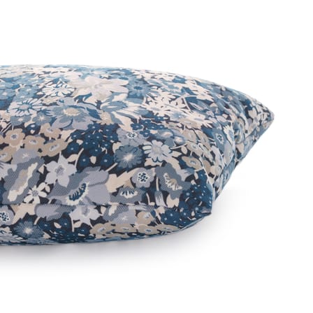 Coussin d'extérieur Liberty tissu bleu / 45 x 32 cm - Kartell