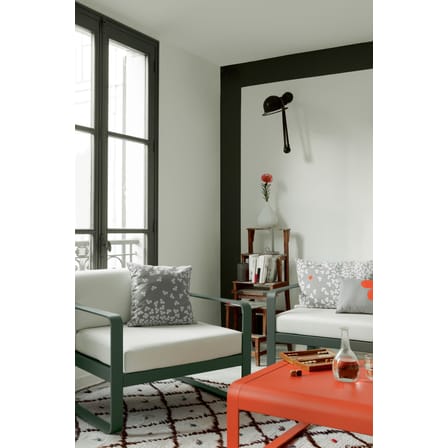 Fauteuil rembourré Bellevie Lounge métal tissu vert gris / Tissu blanc grisé - Fermob