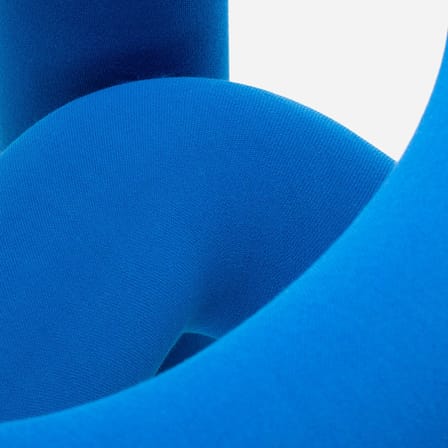 Fauteuil rembourré Extra Bold tissu bleu / Tissu Kvadrat uni - Big Game, 2009 - Moustache