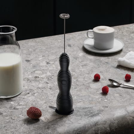 Mousseur à lait Pulcina plastique noir / Rechargeable - Alessi