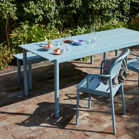 Table rectangulaire Linear métal bleu /  220 x 90 cm - Muuto