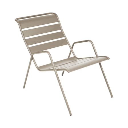 Fauteuil bas Monceau métal beige / Empilable - Fermob