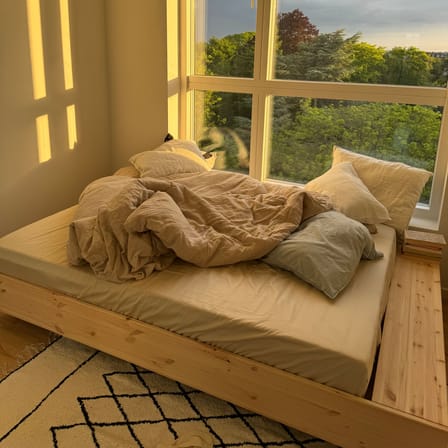 Lit double Merge / Pour matelas 140 x 200 cm - Banc / rangement intégré - KARUP DESIGN