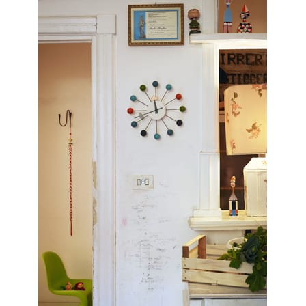 Horloge murale Ball Clock bois multicolore / By George Nelson, 1948-1960 / Ø 33 cm - Vitra