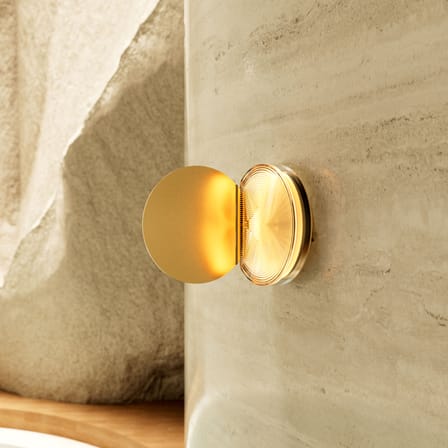 Applique Poudrier LED métal or / Miroir - DCW éditions