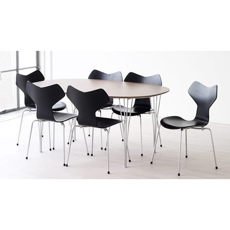 Chaise empilable Grand Prix bois noir - Fritz Hansen