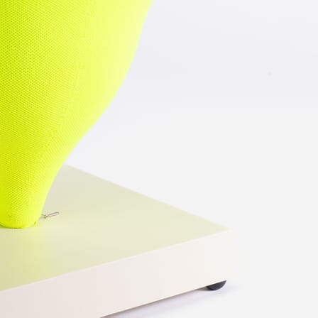 Chaise rembourrée Gelato tissu jaune - Moustache