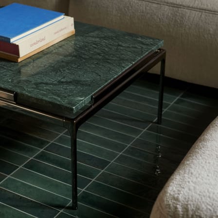 Table basse Sett LN12 marbre vert / 140 x 60 x H 34 cm - &tradition
