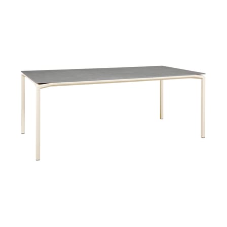 Table rectangulaire Calvi Minérale / 195 x 95 cm (8 personnes) - Plateau Dekton (aspect pierre) - Fermob