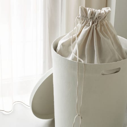 Wäschekorb Hide textil weiß / Filz, recycelt - Ø 46,5 x H 64.5 cm - Normann Copenhagen