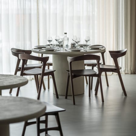 Table ronde Elements / Ø 125 cm - 4 personnes / Microciment - Ethnicraft