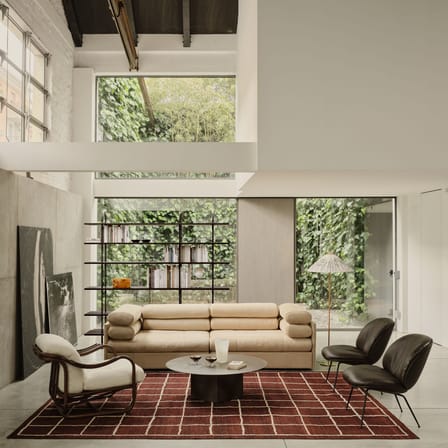 Fauteuil rembourré Tria / Réédition 1973 - Gubi