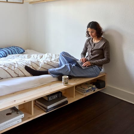 Lit double Merge / Pour matelas 180 x 200 cm - Banc / rangement intégré - KARUP DESIGN