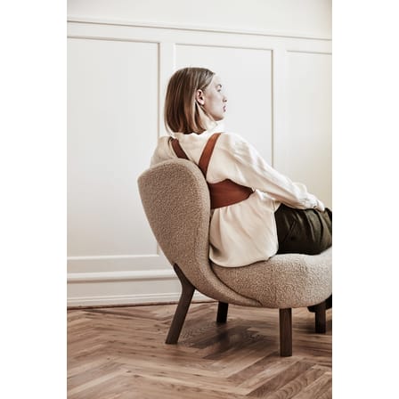 Fauteuil rembourré Little Petra VB1 tissu beige / Réédition 1938 - Tissu bouclé - &tradition