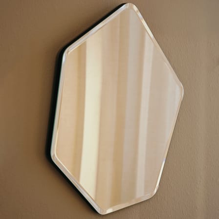 Miroir mural Ruby / L 33 x H 37.5 cm - BROSTE COPENHAGEN