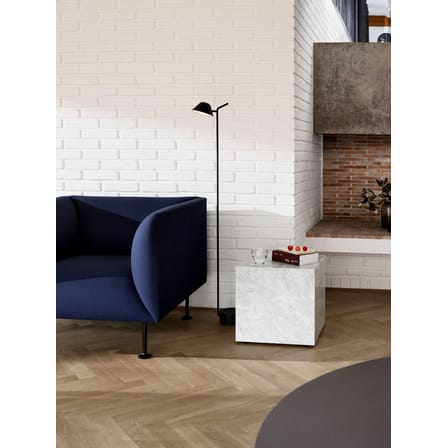 Table d'appoint Plinth Cubic marbre blanc / Marbre - 40 x 40 x H 40 cm - Audo Copenhagen