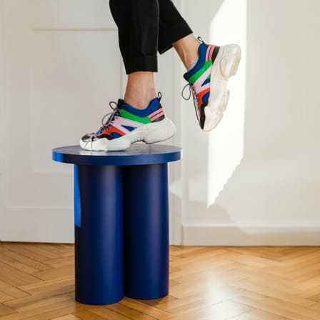 Oly Stool wood blue - NOO.MA