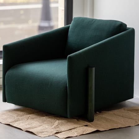 Fauteuil rembourré Timber tissu vert - KANN DESIGN