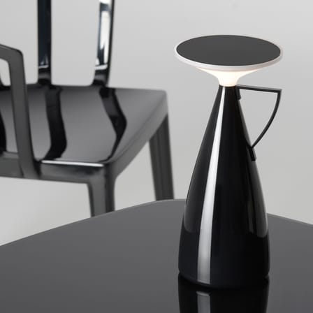 Lampe sans fil rechargeable Camomille LED noir / By Philippe Starck - Recyclé - Kartell
