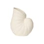 Vase Shell céramique blanc / Coquillage - 15.5 x 22 x H 26.5 cm - Ferm Living